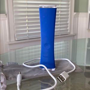 FOREO Espada Blue Light Acne Treatment